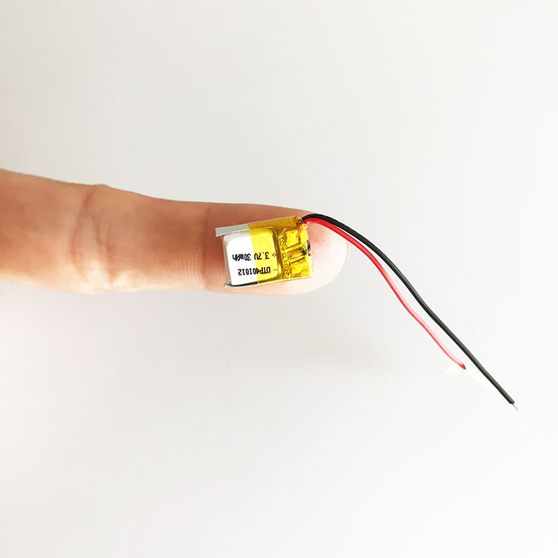 401012-b.jpg